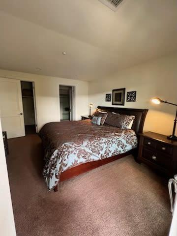 Third Floor Suite With Lots Of Amenties Traverse City Exterior foto
