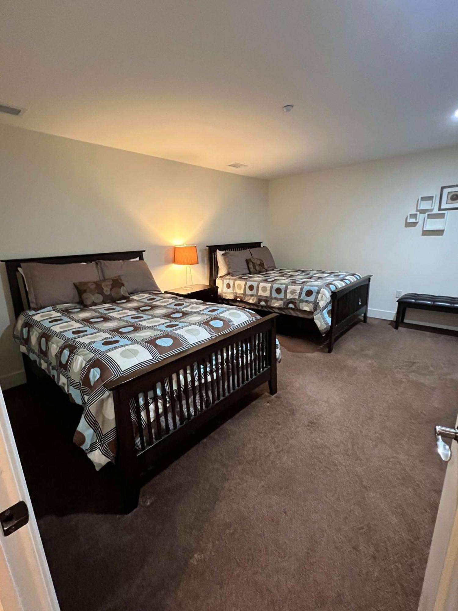 Third Floor Suite With Lots Of Amenties Traverse City Exterior foto