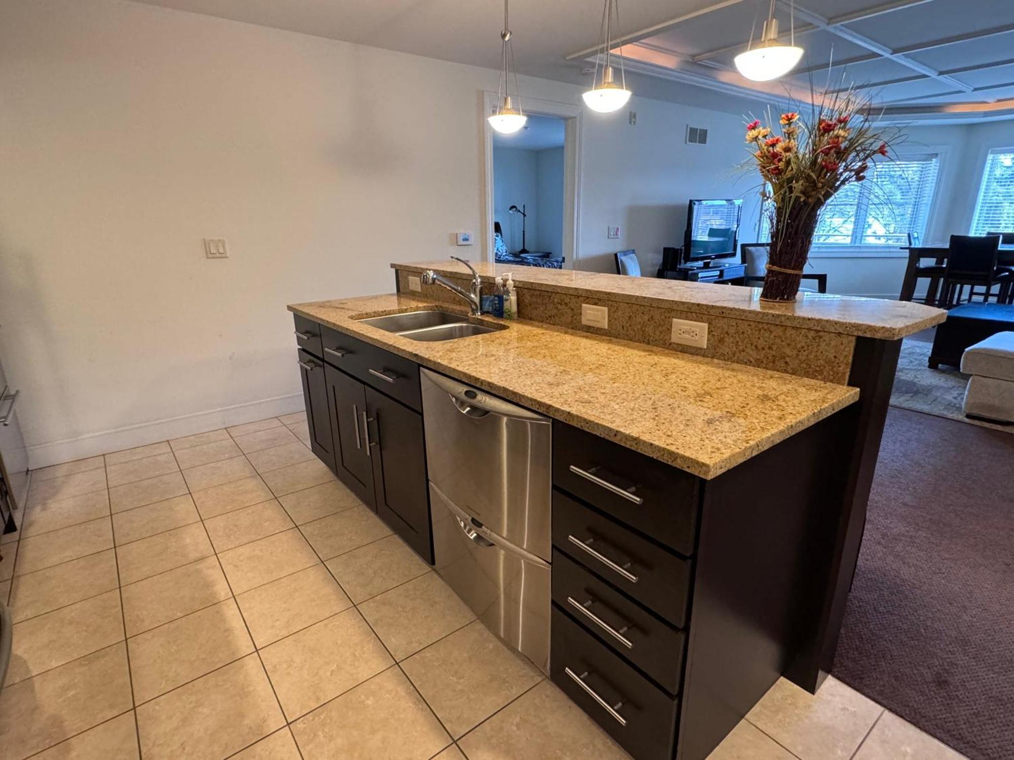 Third Floor Suite With Lots Of Amenties Traverse City Exterior foto